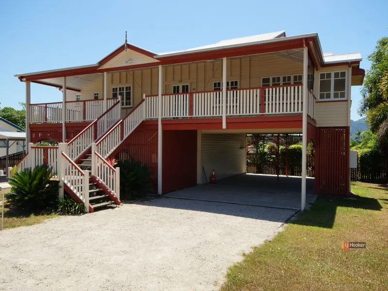 CHARMING QUEENSLANDER STYLE UNITS