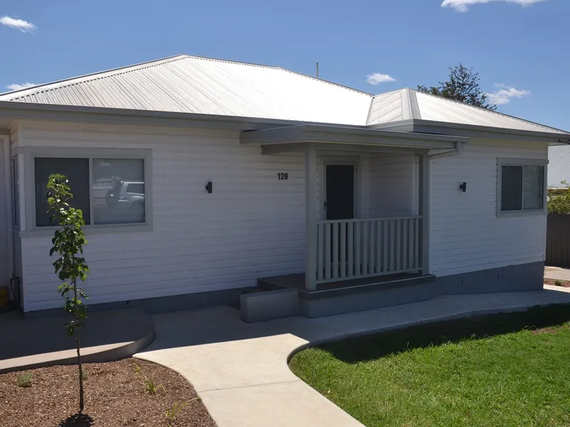 128 Brae street