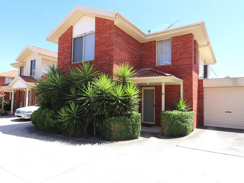 Hidden Gem Close to all Amenities!
