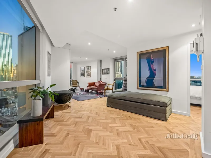 QV Dream Apartment with Views – Spacious and Luxurious