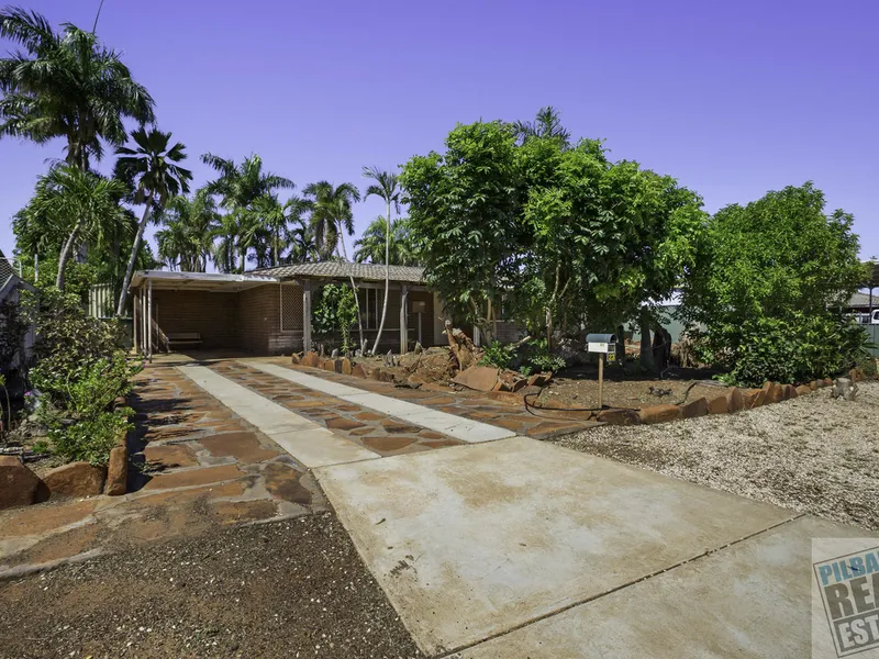 Classic Bulgarra Beauty