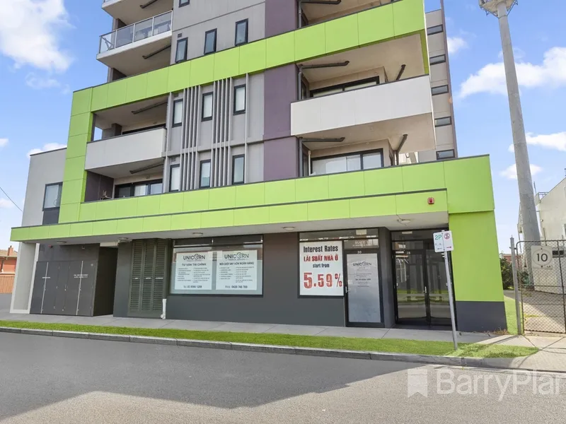 2 BEDROOM IN SPRINGVALE CENTRAL