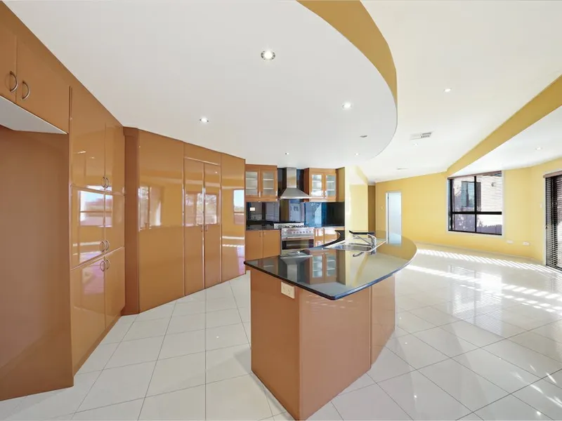 A PROPERTY THAT TICKS ALL THE BOXES