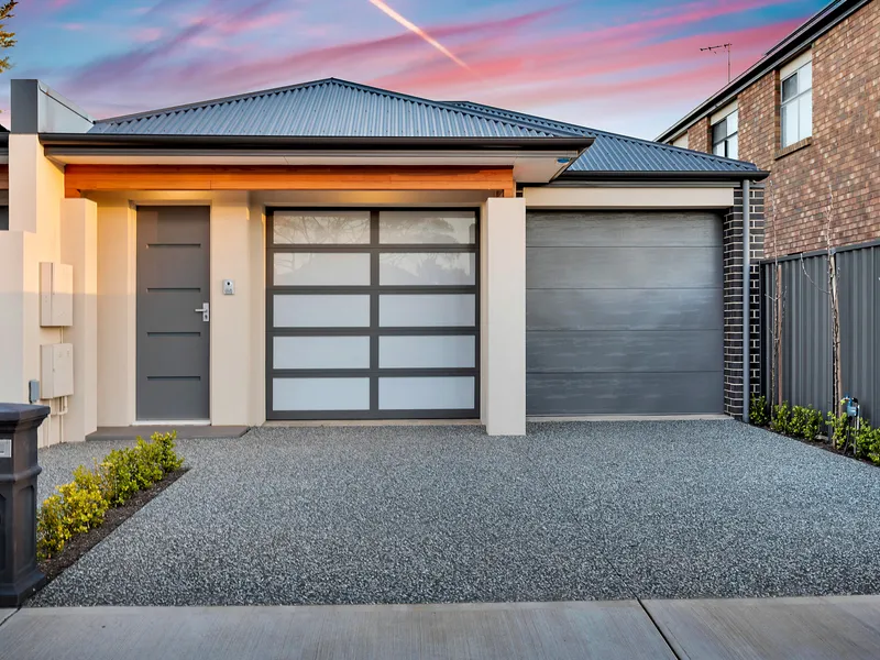 Contemporary, Low Maintenance Family Living