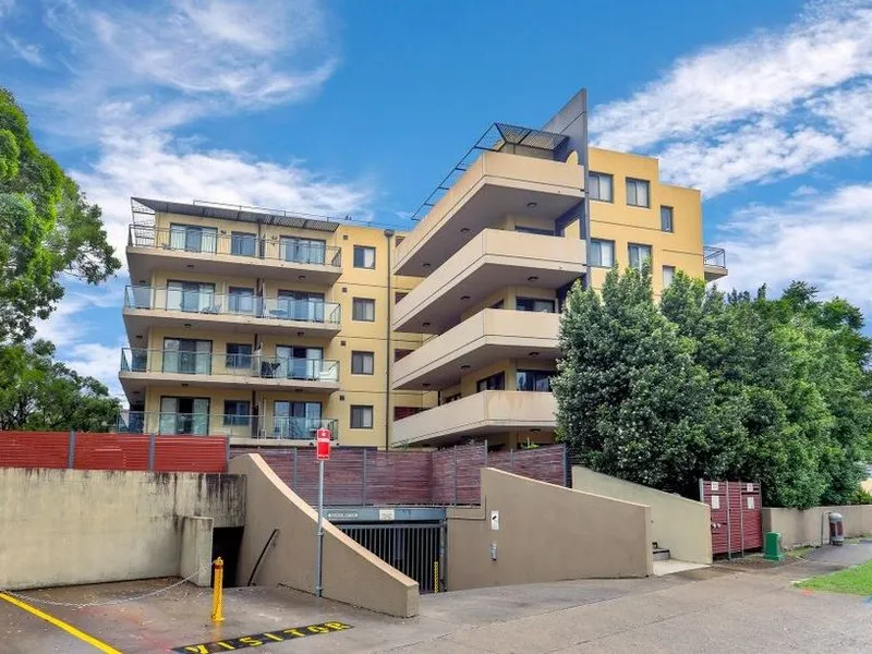 Stunning 1 Bedroom Apartment!