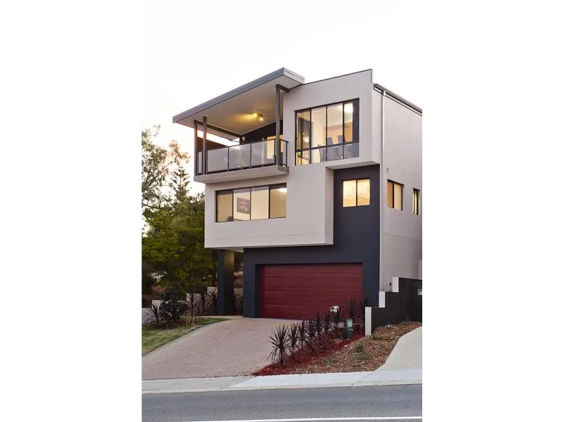 STUNNING DESIGN and Walking to Scarborough Beach. Open ONLY by appointment. 