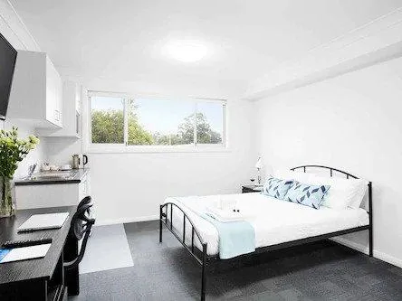 Fully Furnished Studio Room with Ensuite and small kitchenette.