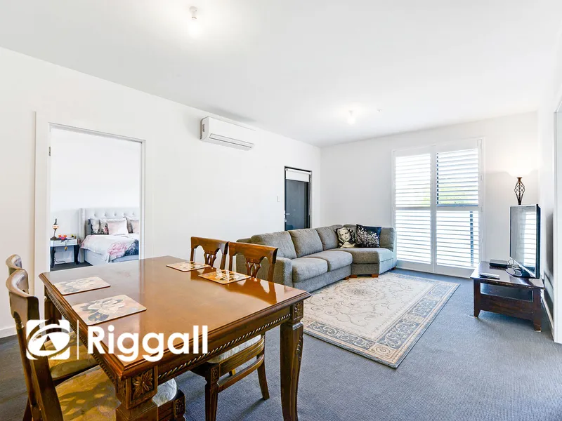 Smart & Sophisticated 