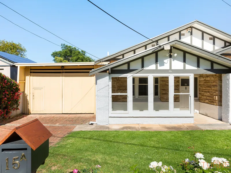 The ultimate combination of classic period charm & a highly desired location