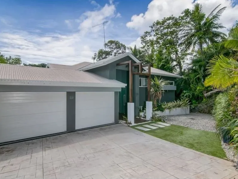 Furnished Family Home with Seaview's