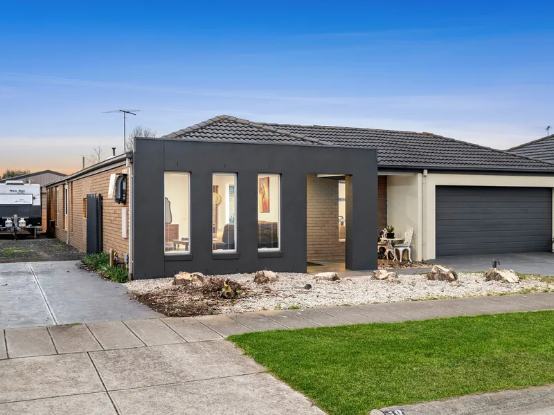 Your Relaxed Seaside Lifestyle Awaits