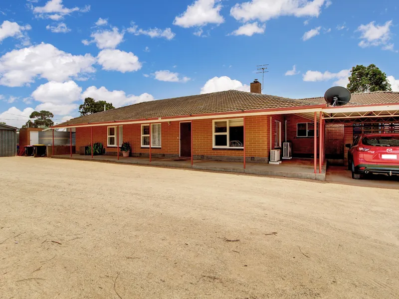 Fabulous family home in a beautiful rural setting
