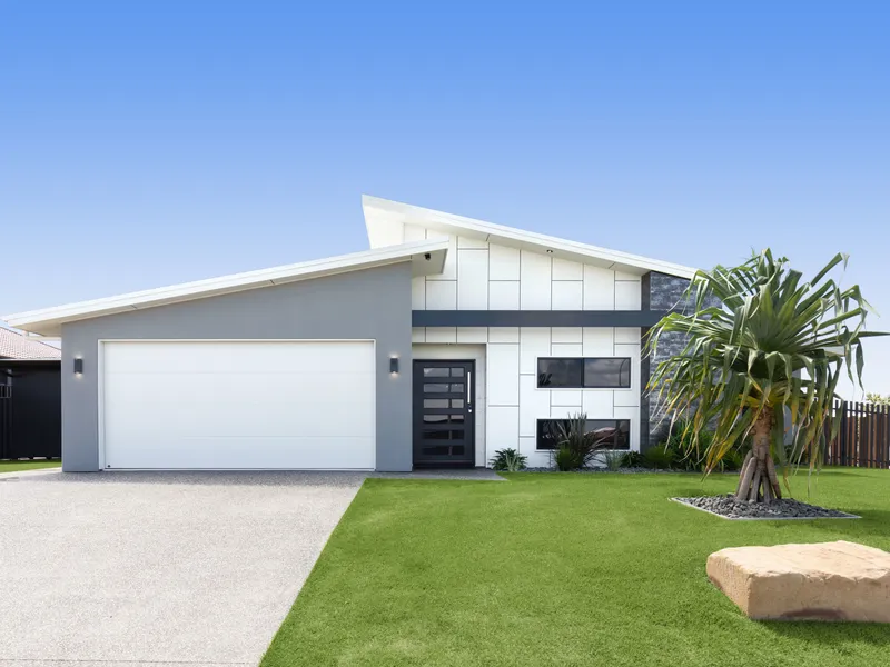 Former Display Home and Entertainers Delight in sought after Estate
