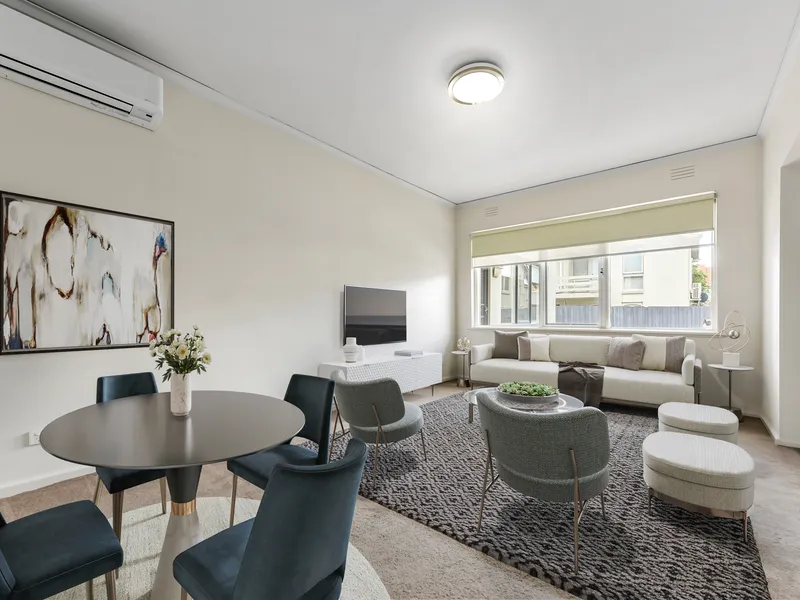 Ground Floor Apartment with Courtyard in Prized Precinct of Malvern