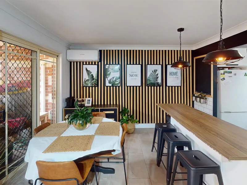 CURRUMBIN VIEWS ELEVATED TO CATCH THE NORTHERN BREEZE