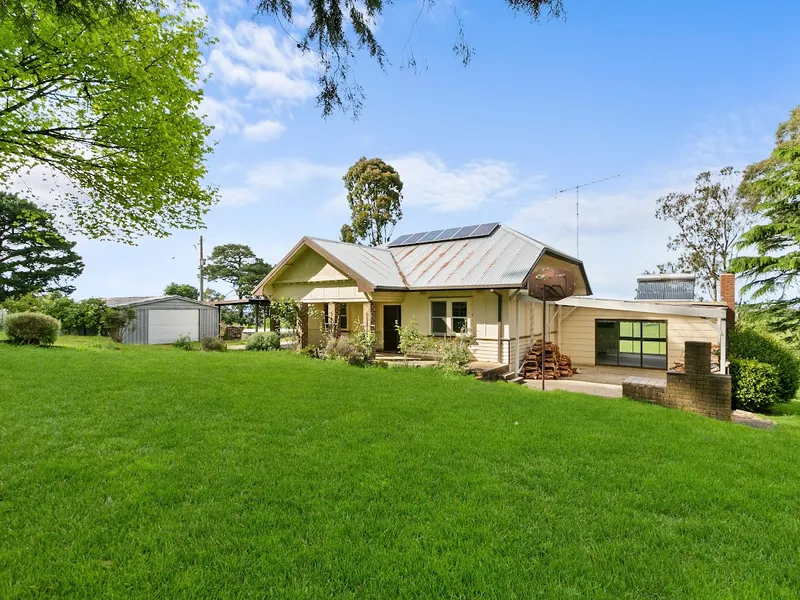 AFFORDABLE RURAL LIVING ON AN ACRE