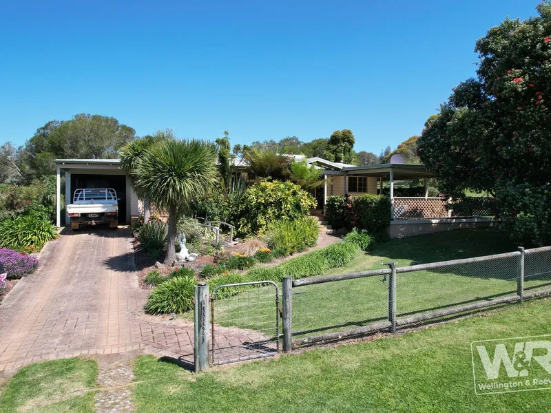 SEMI-SUSTAINABLE RURAL LIVING