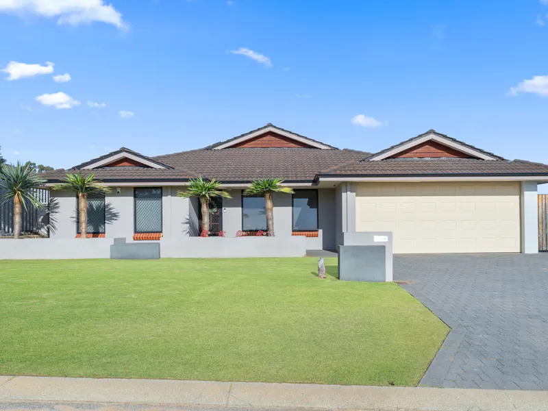 FANTASTIC FAMILY HOME IN PERFECT LOCATION