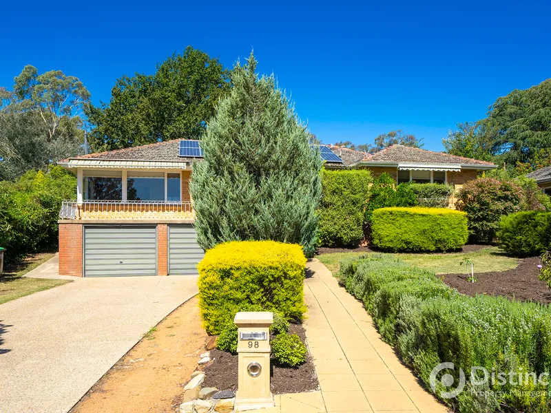 Perfectly located family home!