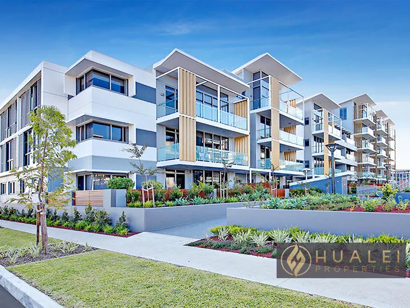 Excellent Three Bedrooms Apartment for Lease