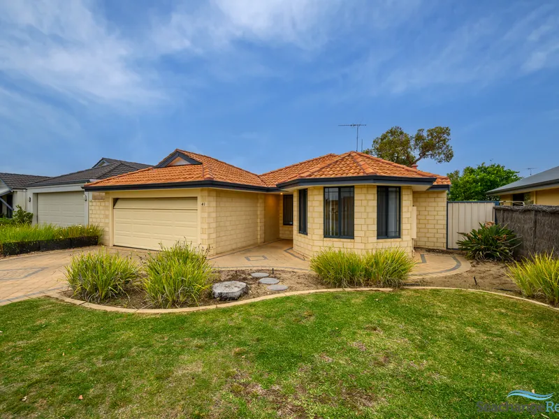 Family Home in Quiet Area