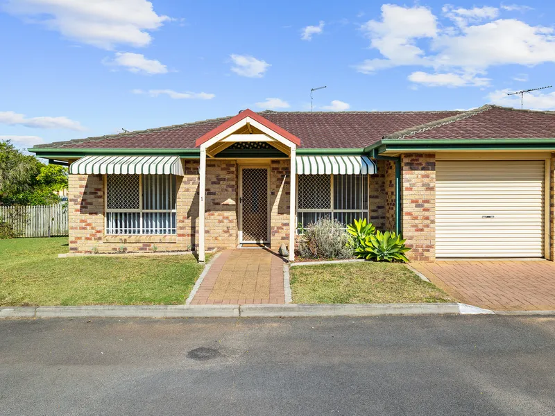 Great Lowset Villa - Great Location!