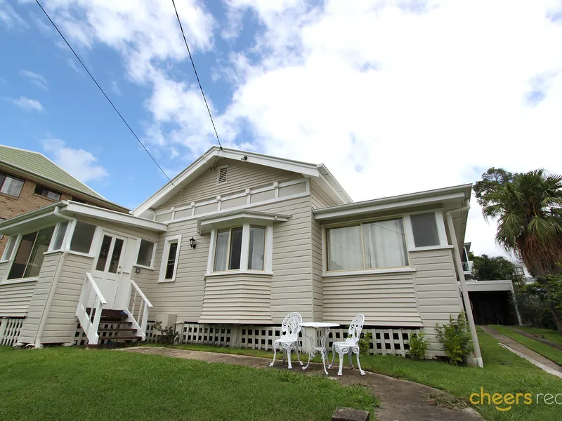 Furnished room - perfect for students - all bills included