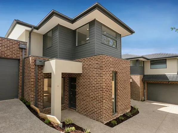 Meticulous Townhouse!