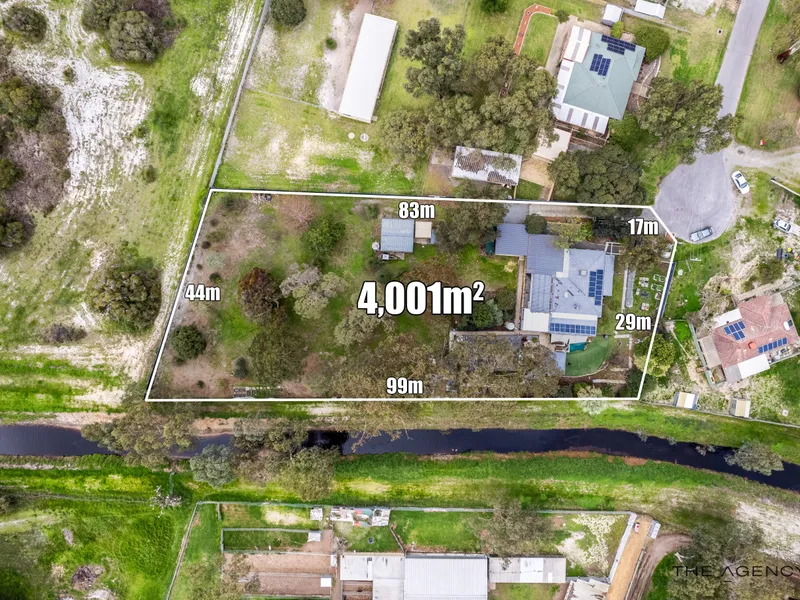 The Perfect Oasis: Lifestyle Block in Southern River