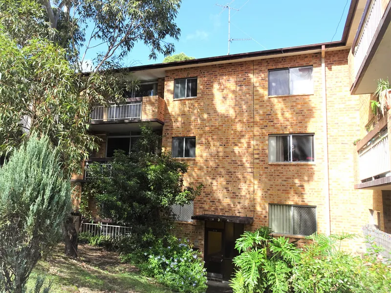 Renovated 2 bedrooms unit