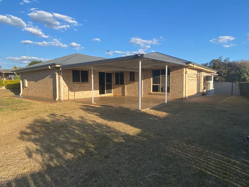 Located in the peaceful and family-friendly neighbourhood of Highfields