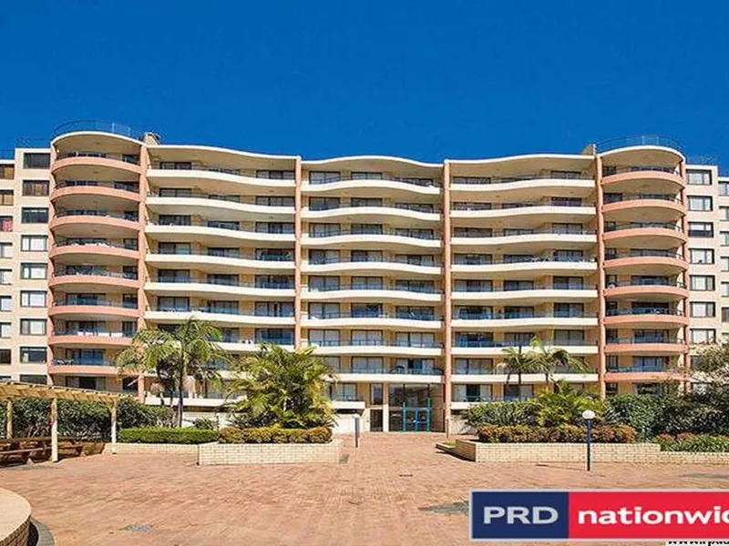 RENOVATED TWO BEDROOM UNIT IN A GREAT LOCATION!!!