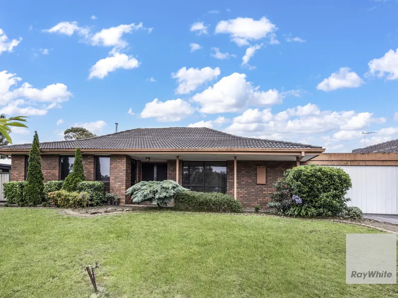 Endless Potential & Positioned In A Fantastic Location!