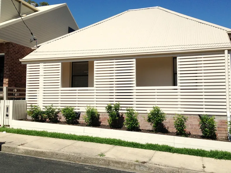 4 BEDROOM STUDENT HOUSE