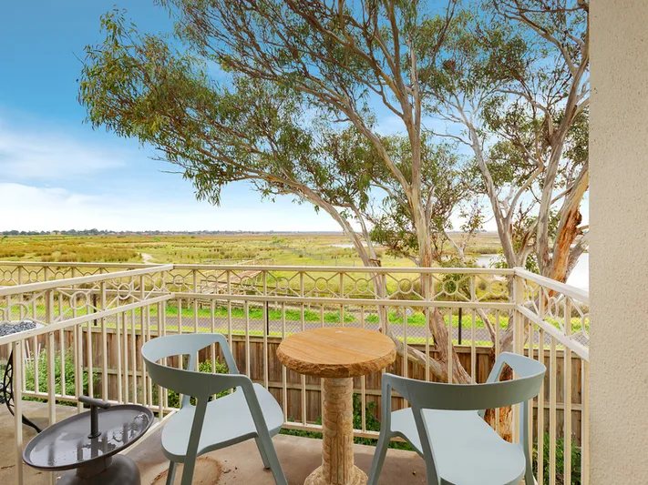 Spacious Two-Bedroom Apartment with Wetlands Views