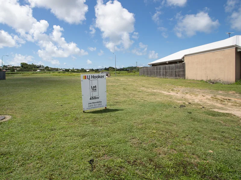 YOUR place to belong - Happier Brighter Future always @ MACKAYS NORTHERN BEACHES - 2 Henley Close Blacks Beach
