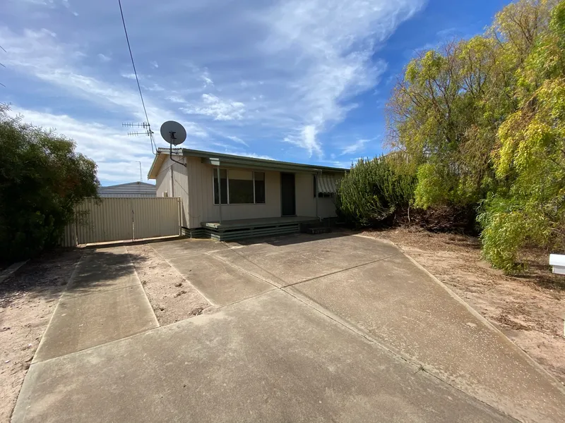 Your First Home Awaits in Tumby Bay!