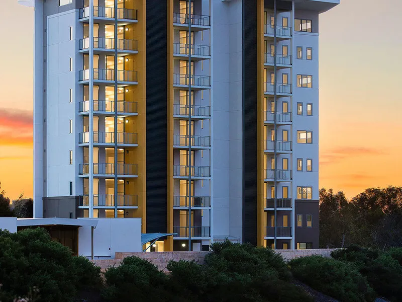 STYLISH MODERN APARTMENT