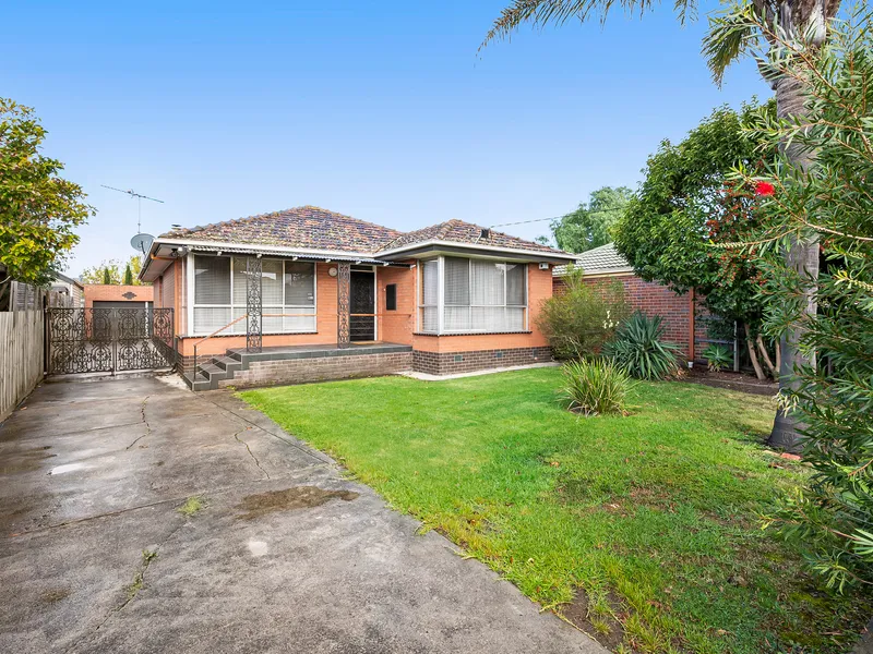 Unique Opportunity -Three Bedroom + Studio Home - Garden Maintenance Included