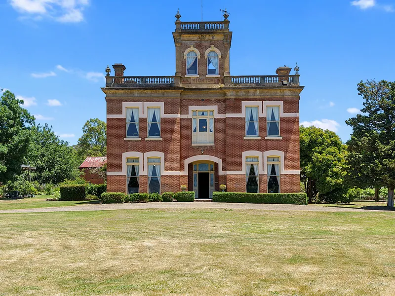 'Highton Manor' circa 1896