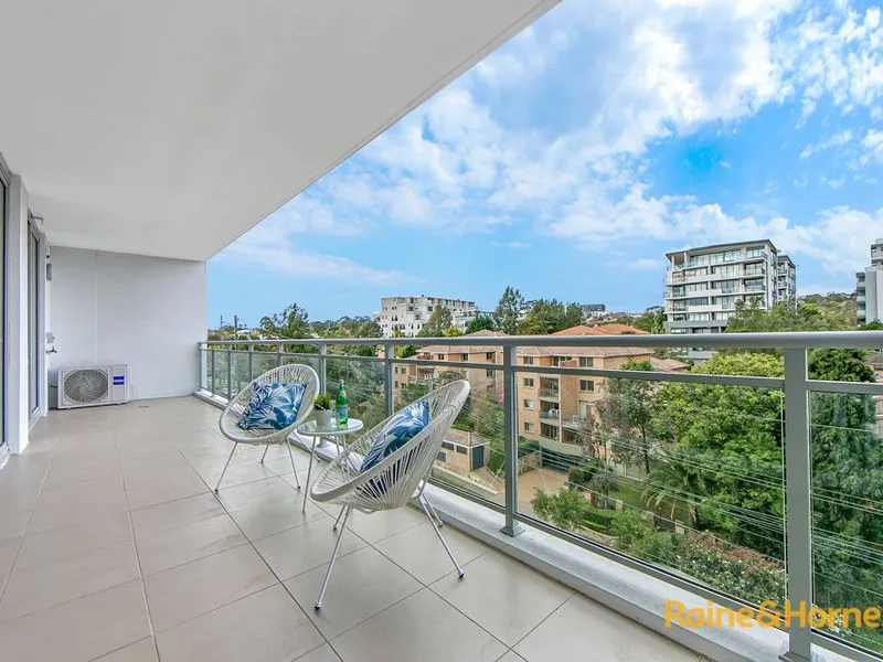 Spacious and Convenience Modern Living