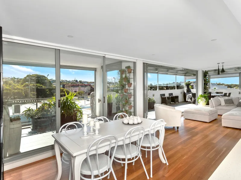 HOUSE IN THE SKY!!!!