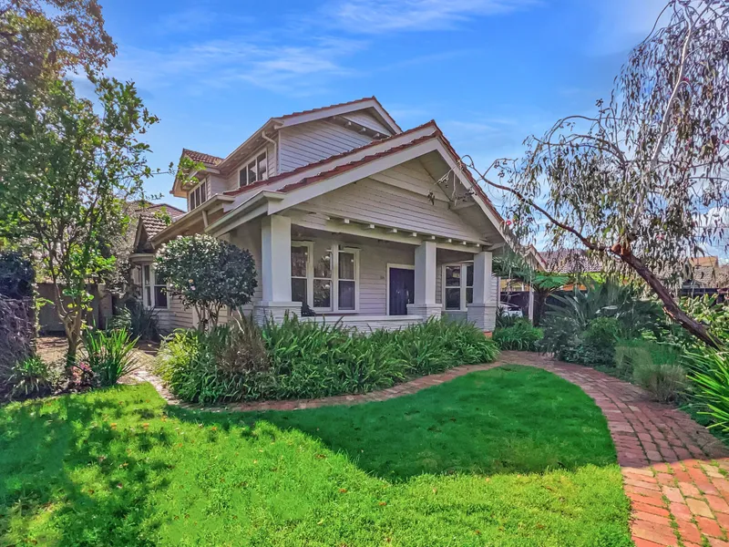 Gardenvale Primary School Zoned Family Beauty