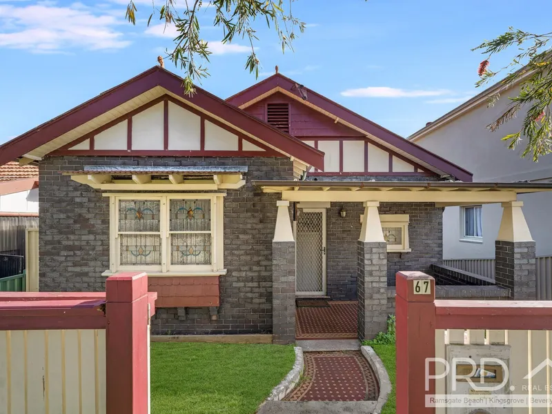 FEDERATION BUNGALOW CHARM & CHARACTER!
