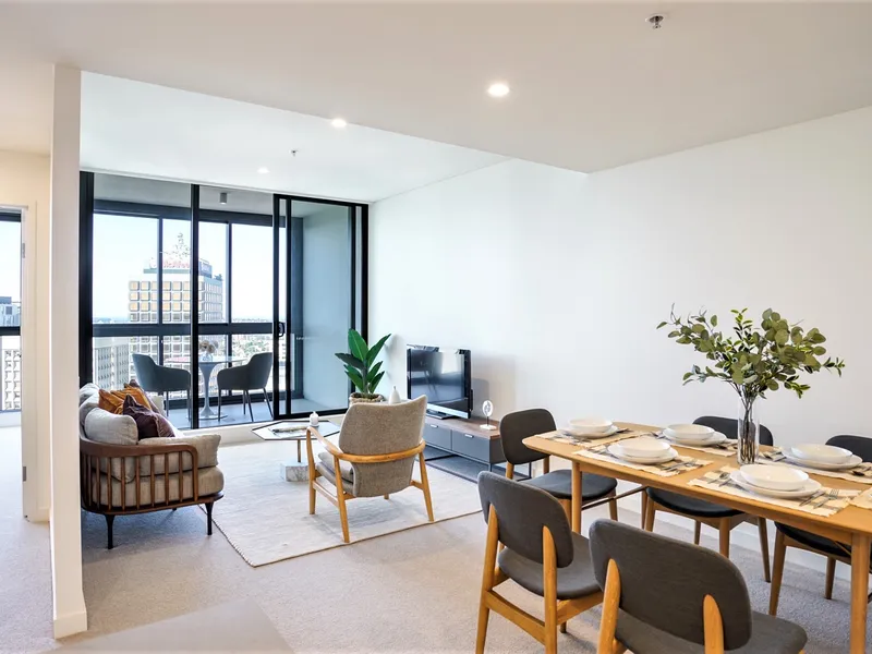 Brand new luxury apartment at the prestigious Polaris building