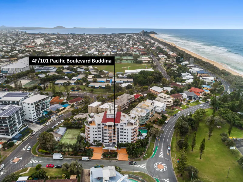 Do you want to lay in bed, see the ocean, and watch ships go by? 