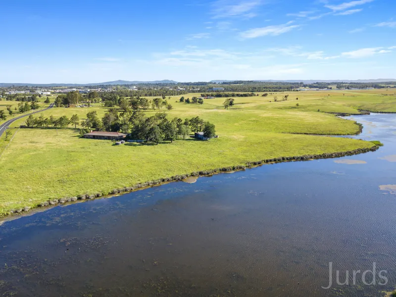 HUNTER GRAZING WITH FUTURE DEVELOPMENT POTENTIAL