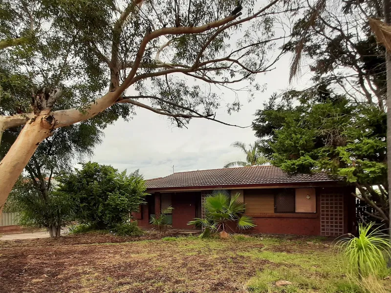 FANTASTIC OPPORTUNITY - R40 Zoning
