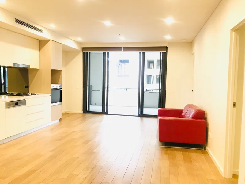 Modern, Convientently Located 2 Bedroom Apartment