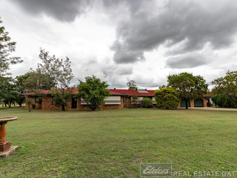 UNIQUE RURAL PROPERTY WITH 2 LOWSET BRICK HOMES ON 41 ACRES